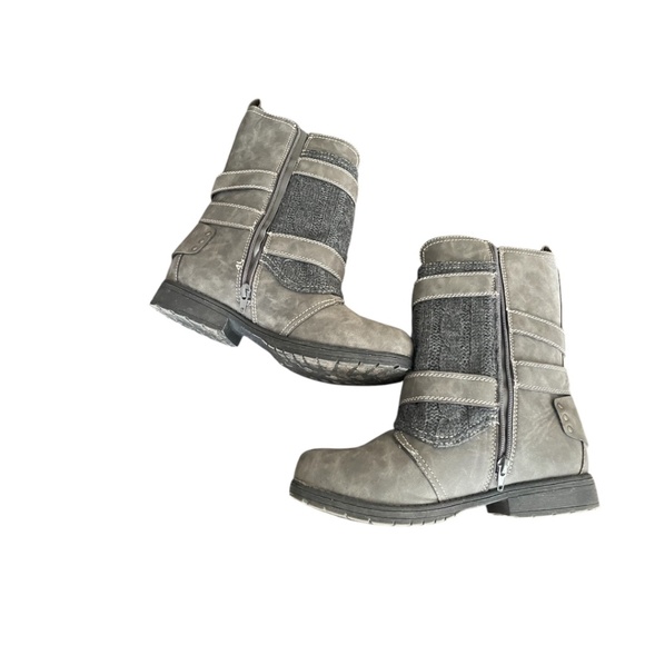 Sugar Shoes - Sugar Gray Boots Size 9